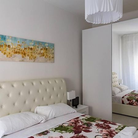 Modern Apartment near Ponte Vecchio. Florencia Exterior foto